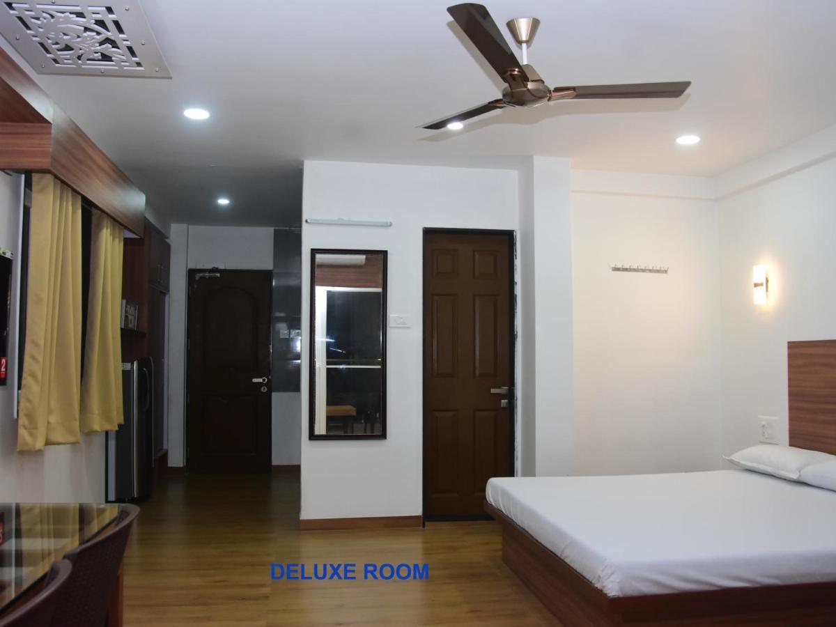فندق Regal Panhala Residency المظهر الخارجي الصورة
